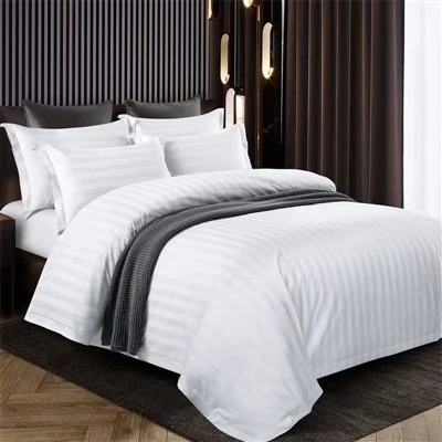 Biancheria da letto matrimoniale in cotone bianco